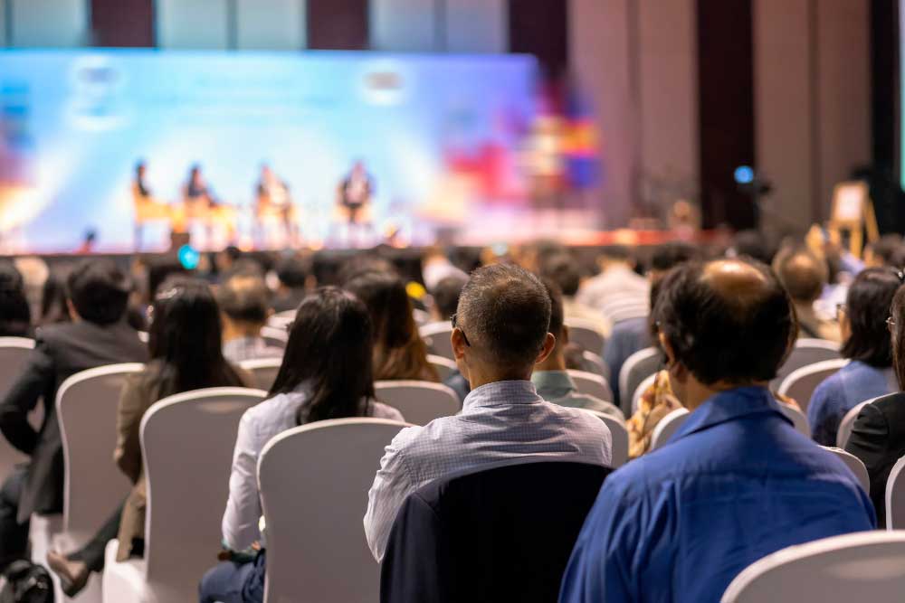 Euskadiko EGAB-ek Espainiako CES-ak egin duen “Europar Batasuneko Gobernantza Ekonomikoa” izeneko txostenari buruzko jardunaldia egin du gaur goizean